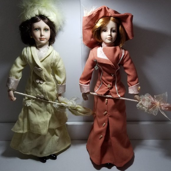 Set of two Collectible Memories Porcelain Dolls - Picture 1 of 9